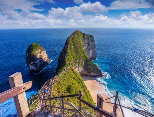 kelingking-beach-nusa-penida-island-bali-indonesia (1)